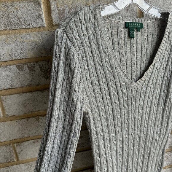 Ralph Lauren Gray V-Neck Sweater - Picture 4 of 6